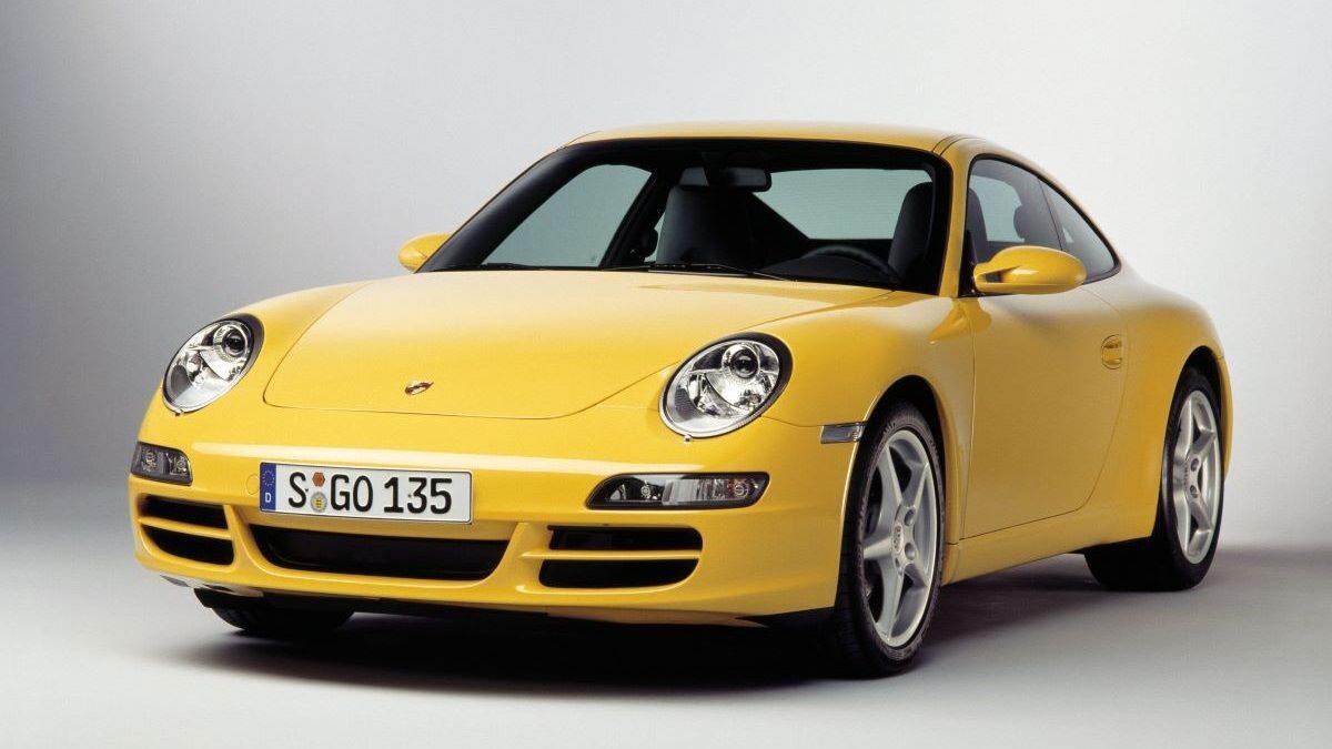 porsche 911 carrera coupe 135