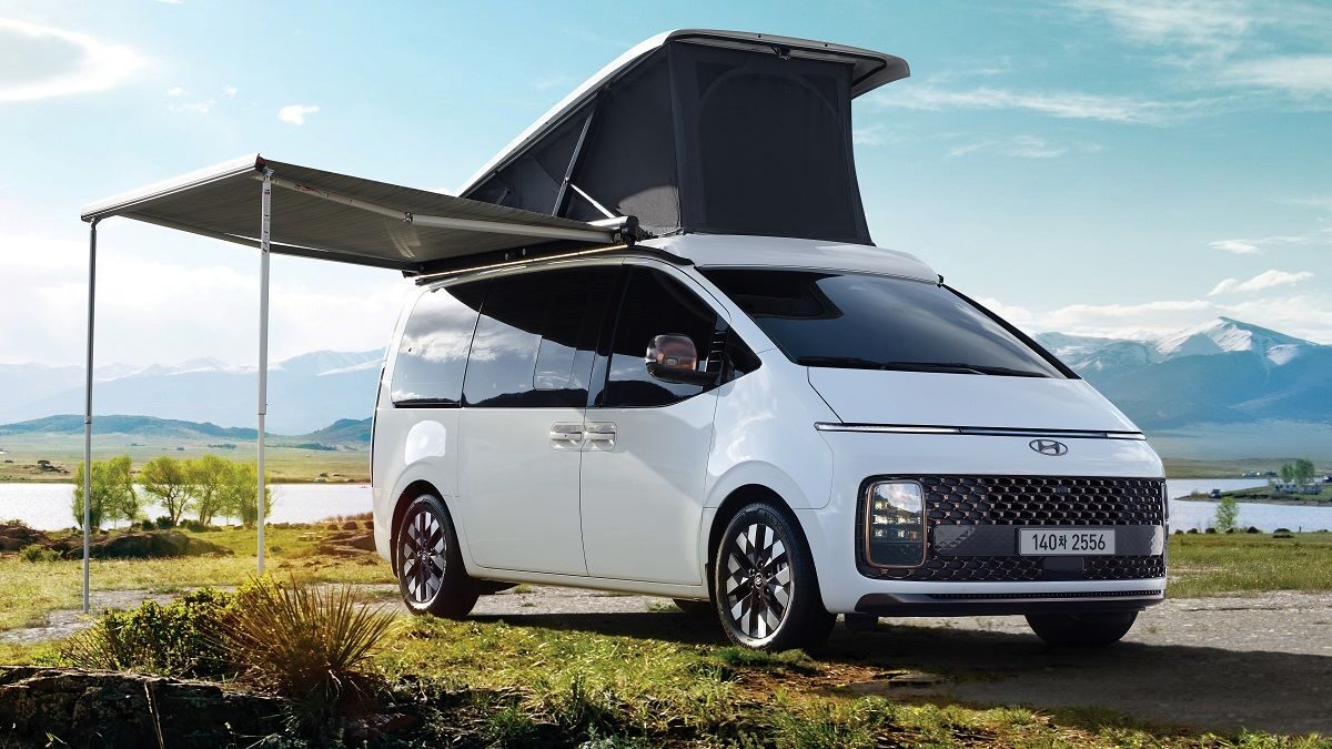 (Image) STARIA Camper Concept 1