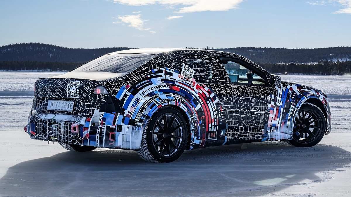 P90627560 highRes bmw m electrified 01