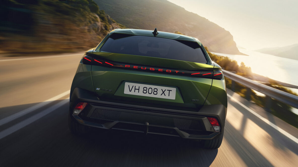 PEUGEOT E408 2601STYP 280 FR