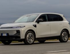 leapmotor b10 hybrid ev67