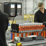 Nissan investiga para que sus baterías del futuro sean móviles