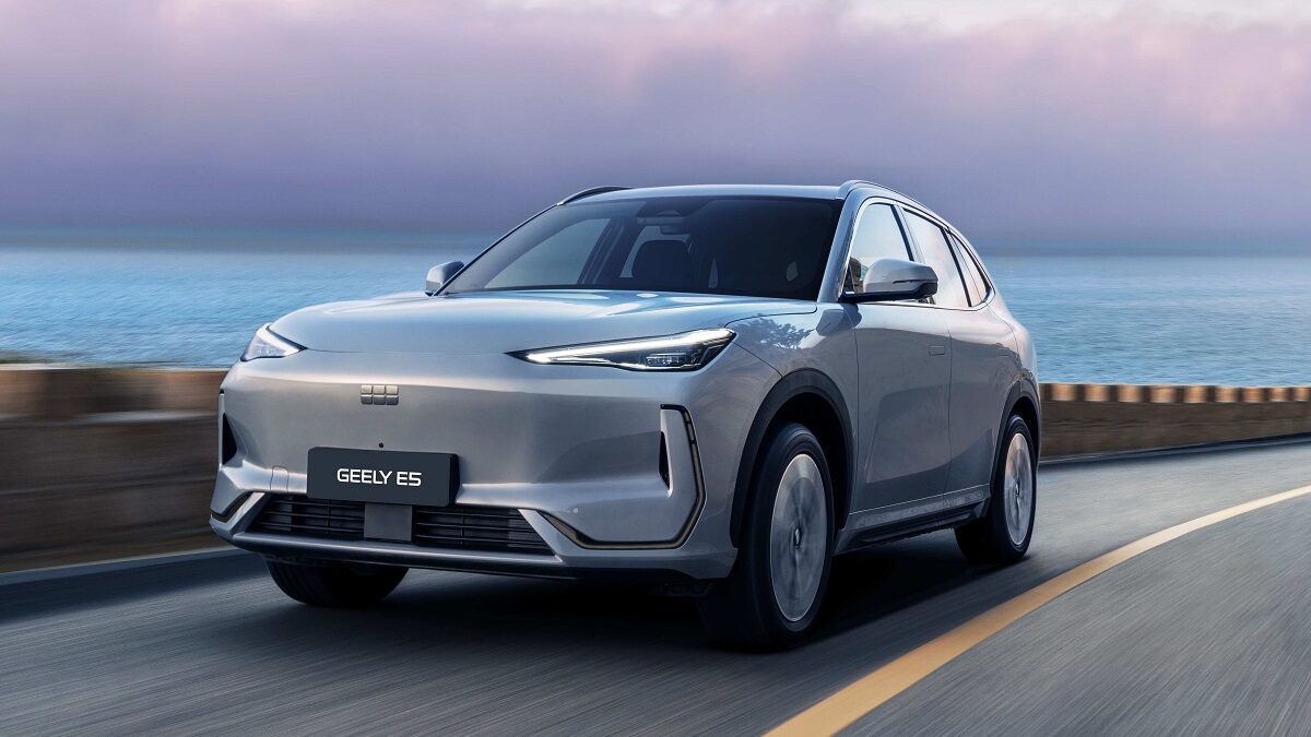 Geely E5 (2)
