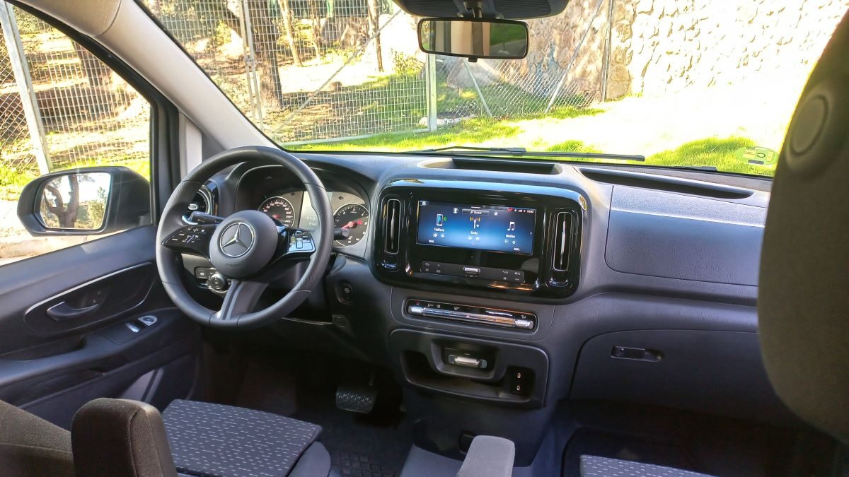 Mercedes Vito 114 CDI (4) Mercedes Vito 114 CDI (3)