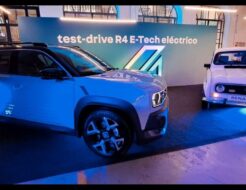 Renault refuerza su ofensiva eléctrica con el R4 desde menos de 25.000 euros Renault 4