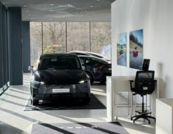 Tesla, marca con mejor fiabilidad Francia