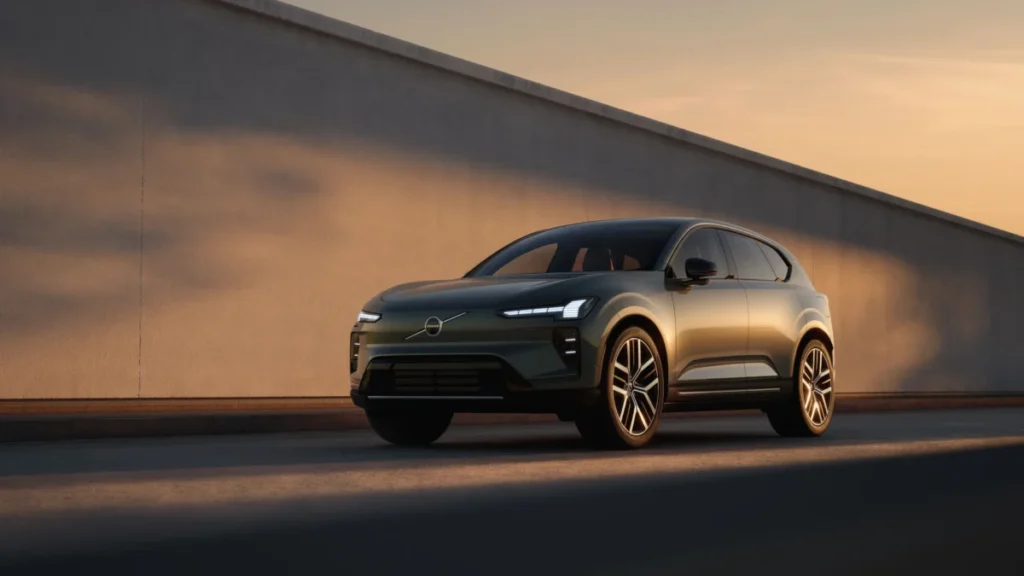 Volvo EX60 (exterior)