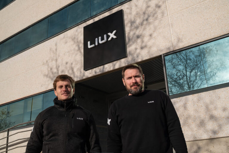 LIUX planta Azuqueca fundadores