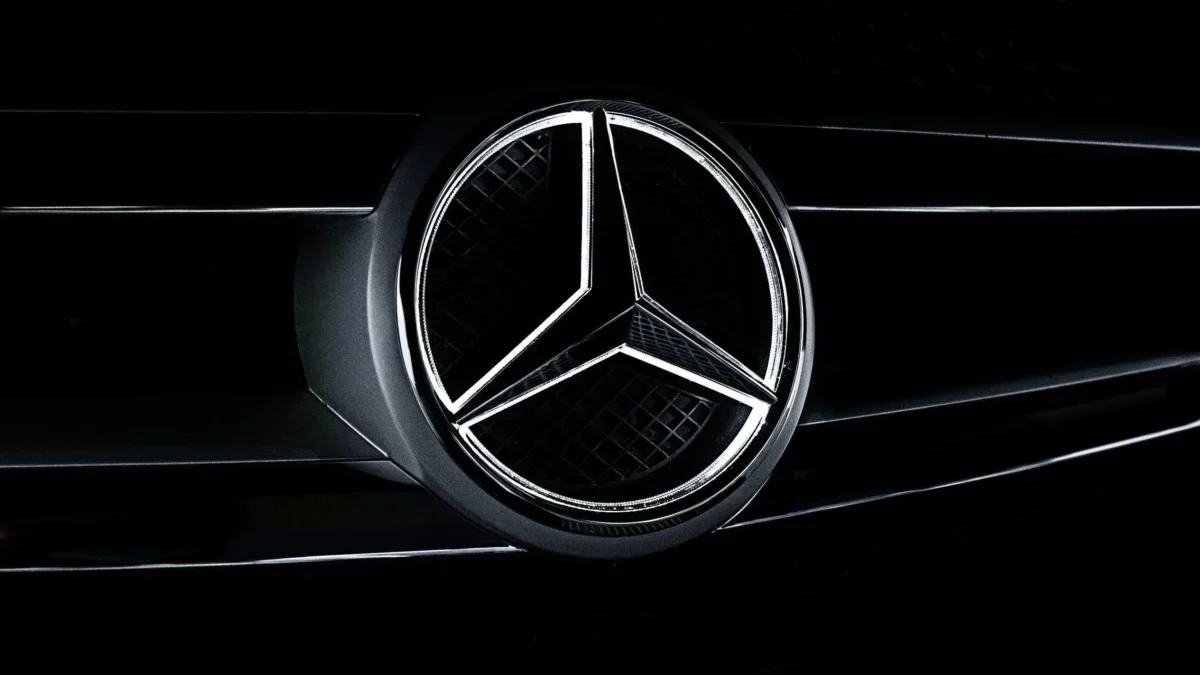 logo Mercedes