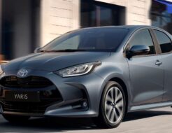 El Toyota Yaris, que ya era uno de los híbridos más baratos, ahora lo es más y estrena acabado toyotayaris2026 vistageneral