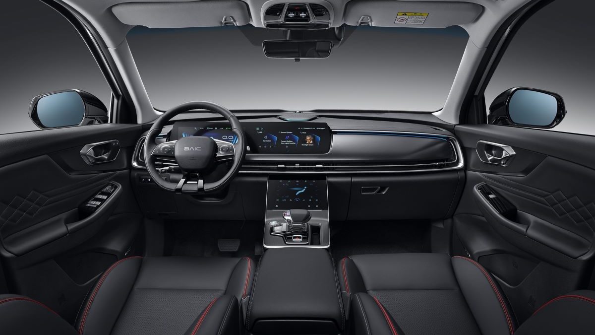 BAIC X75 Interior