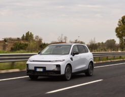 Leapmotor B10 REEV, el SUV híbrido enchufable con precio low cost que puede revolucionar el mercado Leapmotor B10 REEV Hybrid