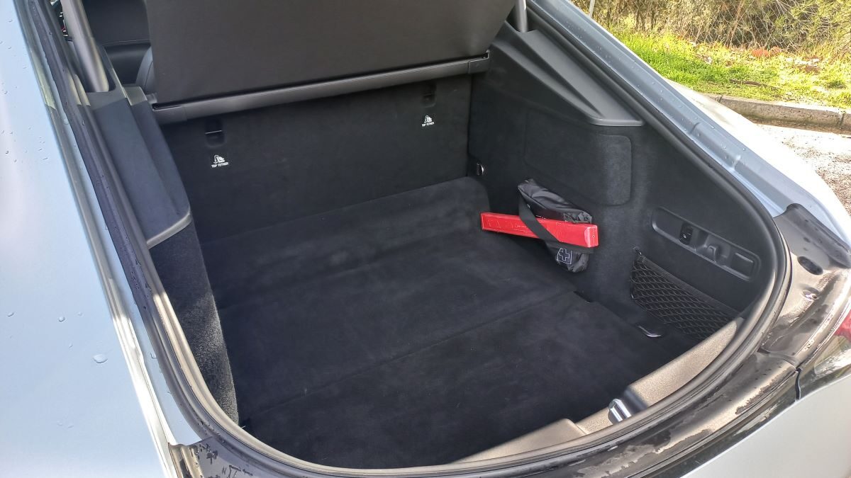 Mercedes AMG GT 55 Coupe (2)