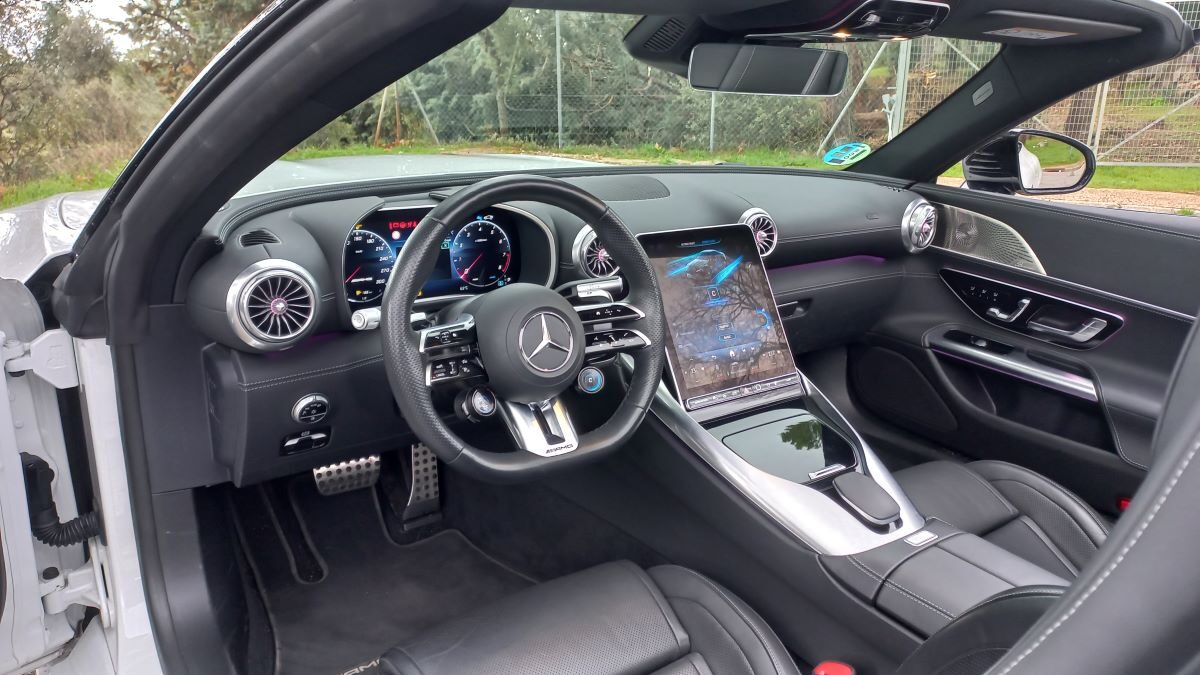 Mercedes AMG SL 43 (3)