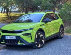 Tiene poco sentido, pero hay pocos SUV eléctricos más cachondos: Skoda Elroq RS Skoda Elroq RS (2)