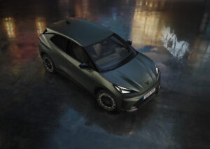 Cupra Raval, desde 26.000 euros en su versión de acceso con motor 116 CV y 300 km de autonomía.