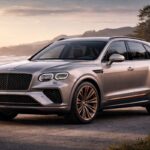 Bentley Bentayga al atardecer en la costa