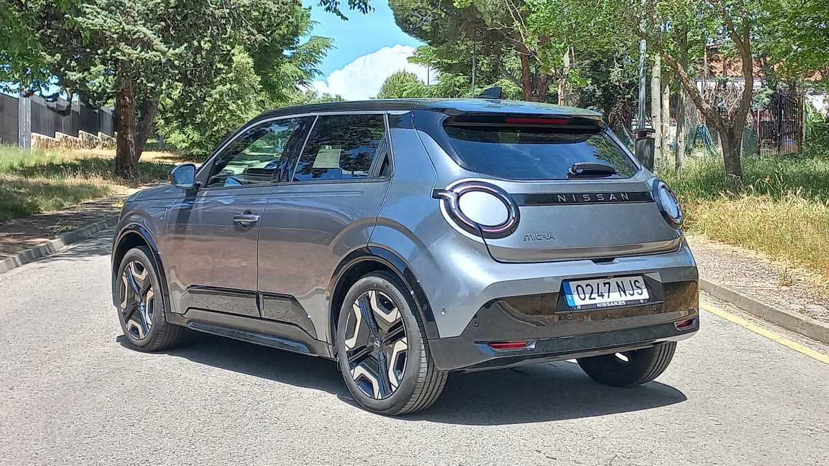 Nissan Micra EV (9)
