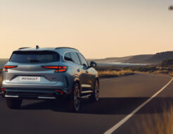 España perderá en 2028 uno de los coches míticos que fabrica El Renault Espace debería dejar de fabricarse en Palencia en 2028