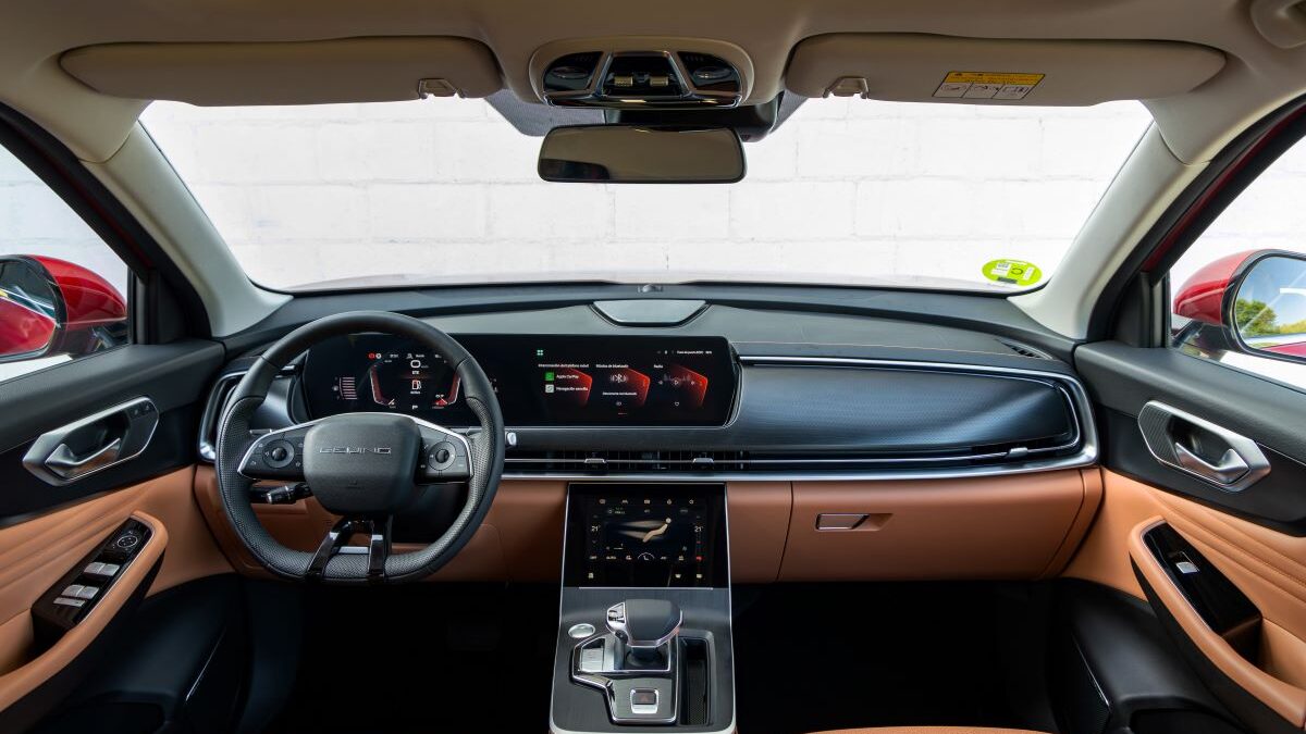 BAIC X75 INT 1