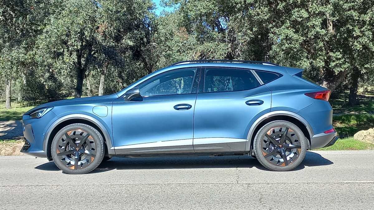 Cupra Formentor 2021 (4)