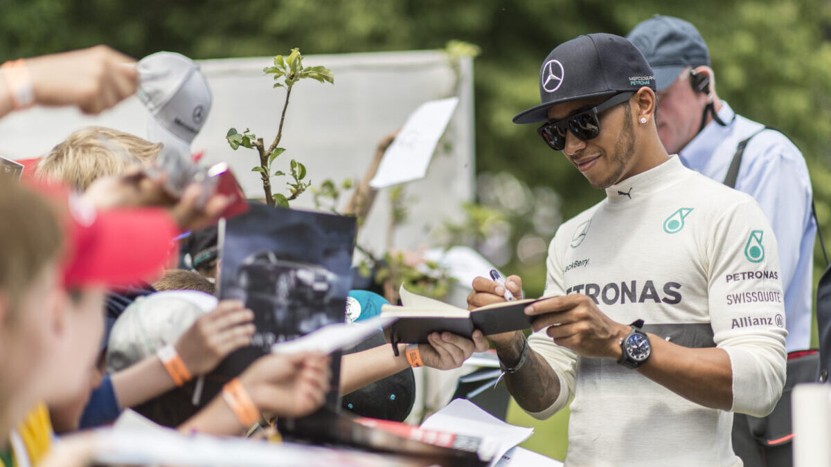 Lewis Hamilton: "todo el mundo ama a un ganador y Senna fue uno de los más grandes ganadores que este deporte ha tenido nunca"