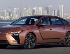 Lexus ES500E Luxury Sonic Copper Black 02 scaled