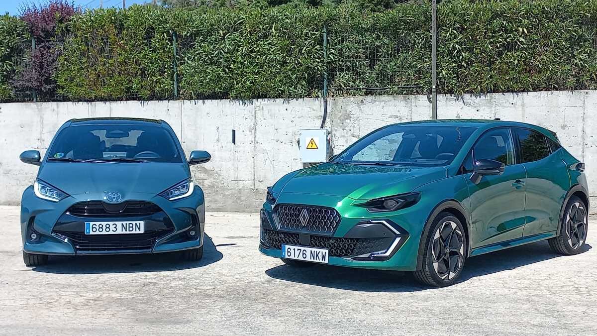 Renault Clio vs Toyota Yaris (11)