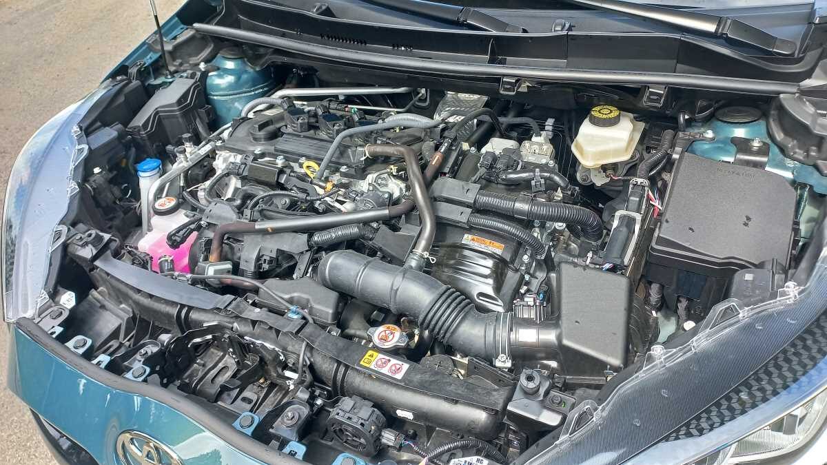 Renault Clio vs Toyota Yaris (5)