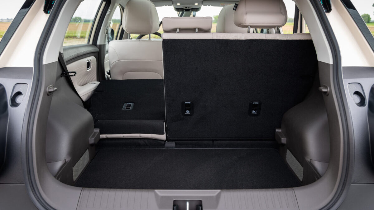 GAC AION UT, compacto eléctrico con notable amplitud interior y 440 litros de maletero GAC AION UT, compacto eléctrico con notable amplitud interior y 440 litros de maletero