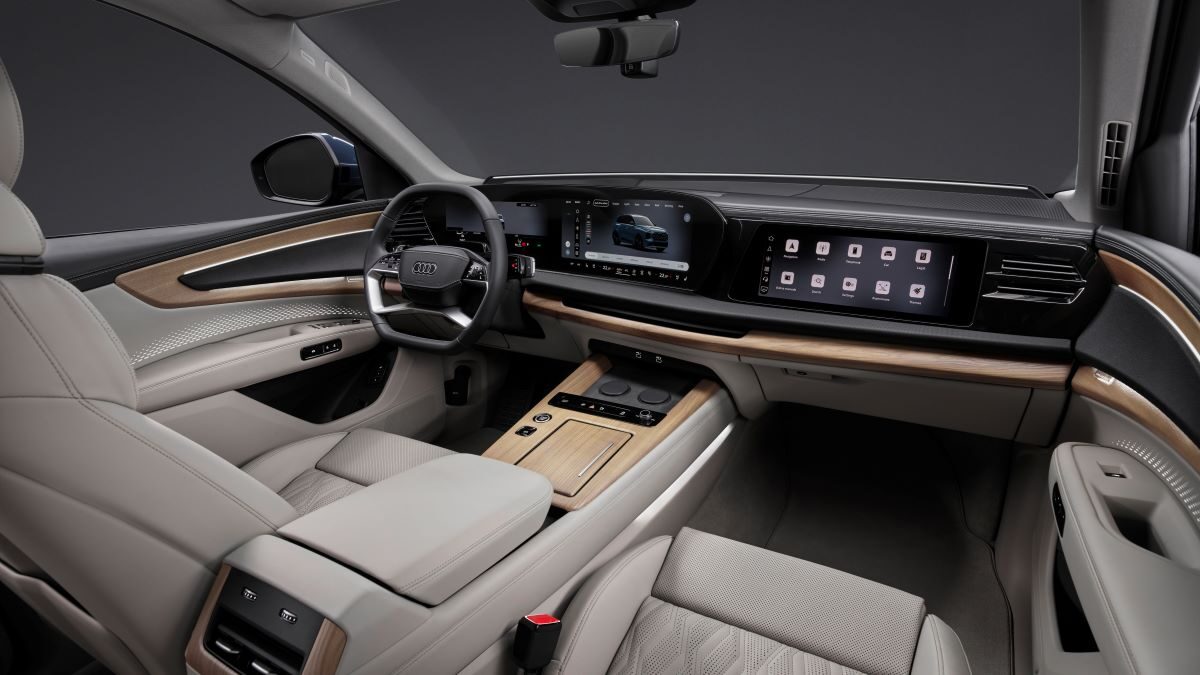 Audi Q7 2026 (1) Audi Q7 2026 (4)