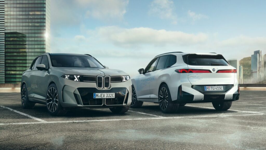 Esa parrilla verticalizada y el lenguaje lumínico en X marcan el frontal del nuevo BMW X5.