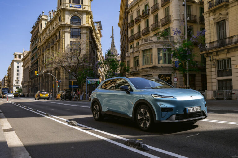 CHANGAN DEEPAL S05 PHEV