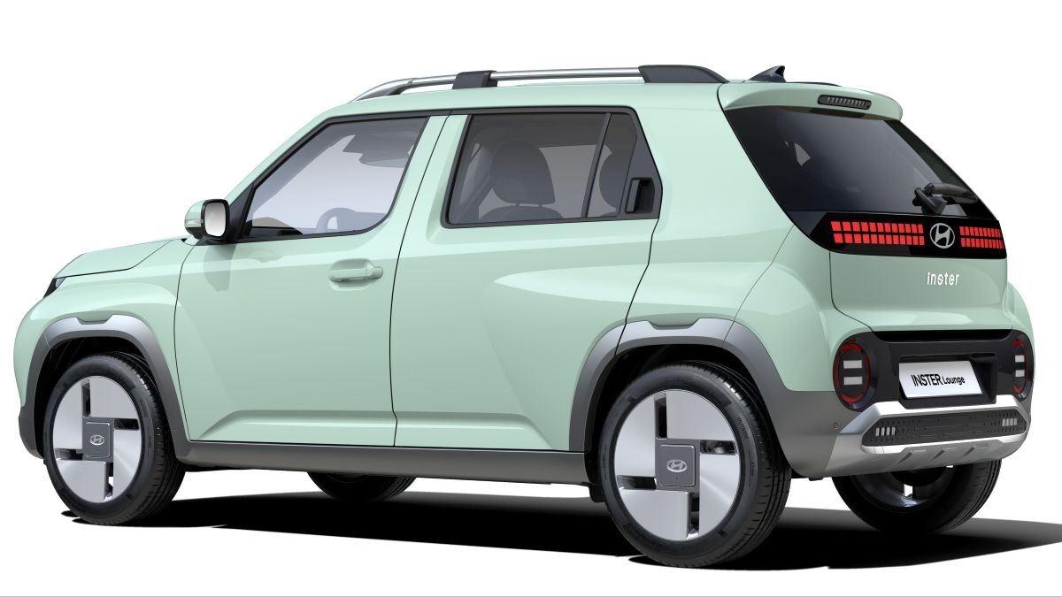 INSTER Lounge 3 4 rear