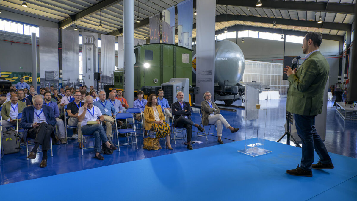 Javier del Val, de Hyundai, durante la presentación del nuevo Nexo en Exolum