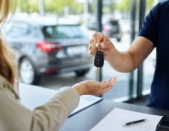 Guía práctica en 6 pasos para alquilar un coche este verano portada noticia
