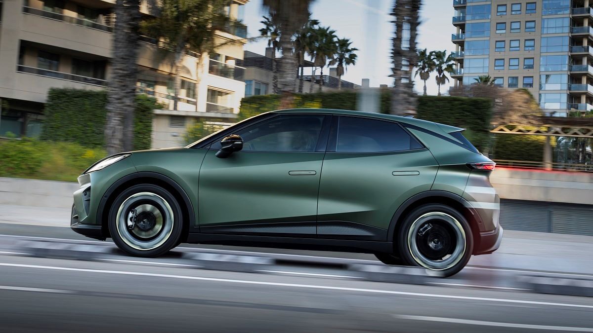 005 CUPRA Raval expands its line up with new Plus variant and battery upgrade HQ