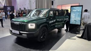 GWM H7 en la presentación de GWM en España, frontal tres cuartos