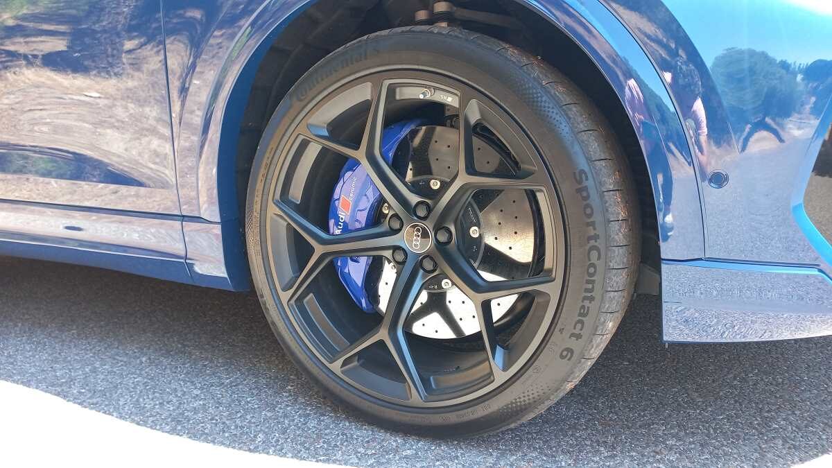 Audi RS Q8 (8) Audi RS Q8 (8)