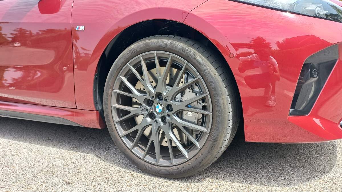 BMW M135 (1) BMW M135 (1)