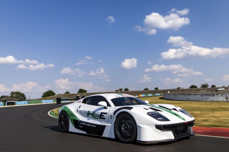 BOSCH COCHE DE COMPETICIÓN HIDRÓGENO 01