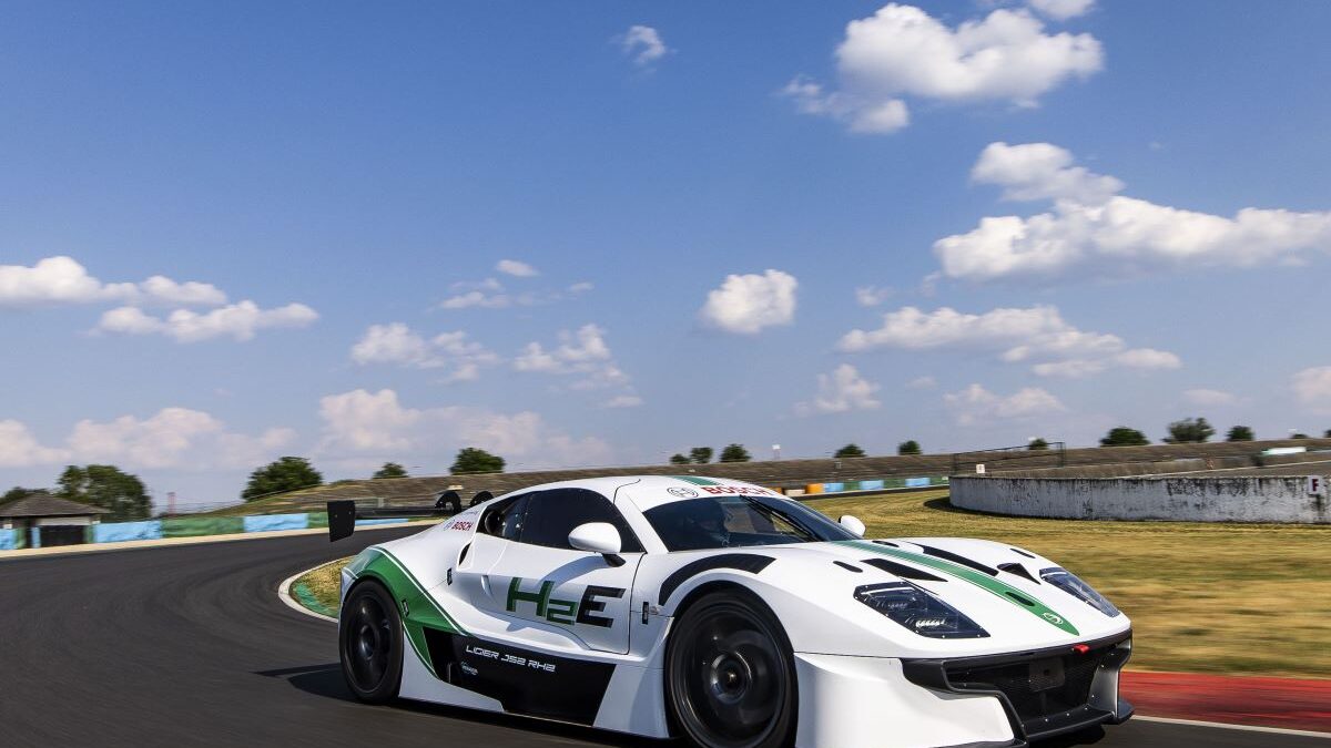 BOSCH COCHE DE COMPETICIÓN HIDRÓGENO 01