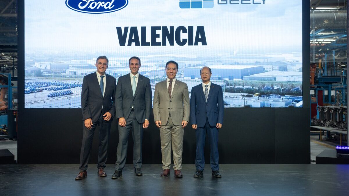 Ford Valencia 3