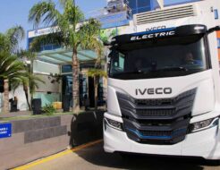 IVECO S eWay Rígido