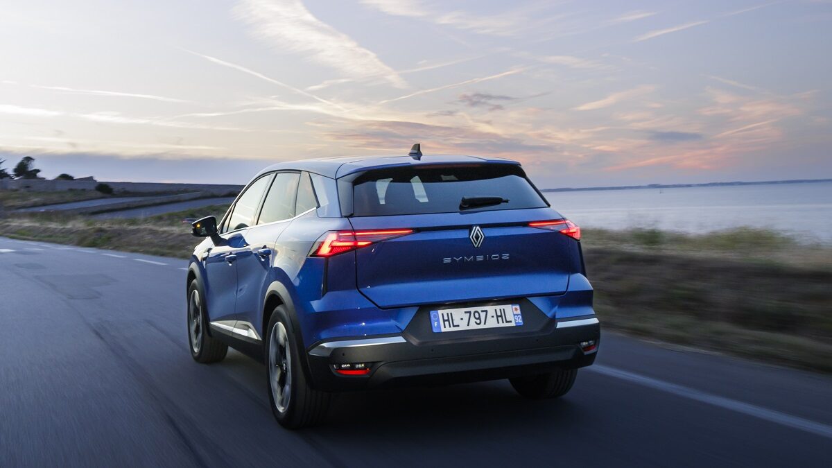 Renault Symbioz Techno Bleu Iron GLP Photos