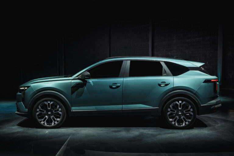 Dacia Striker, un rival de cuidado para Nissan Qashqai, Hyundai Tucson, Sportage, MG ZS, León ST, Omoda 5...