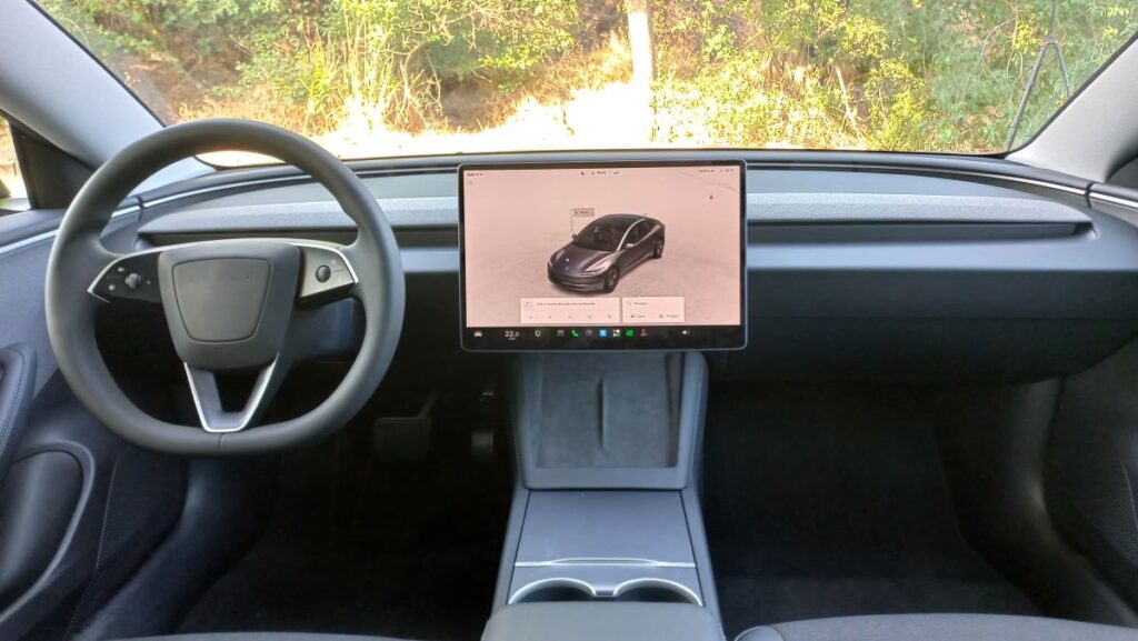 Tesla Model 3 RWD (6)