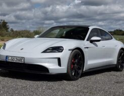 Ayudamos a un lector: ¿Comprar un Porsche Taycan nuevo o usado? porsche taycan 4s 350