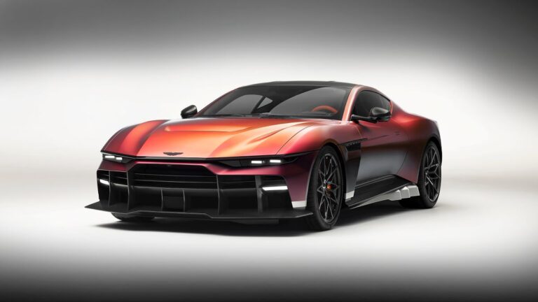Aston Martin Valen 01