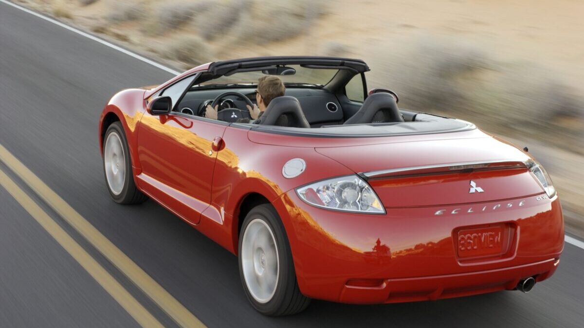 Mitsubishi Eclipse, 37 años de historia de una denominación mítica Mitsubishi Eclipse, 37 años de historia de una denominación mítica